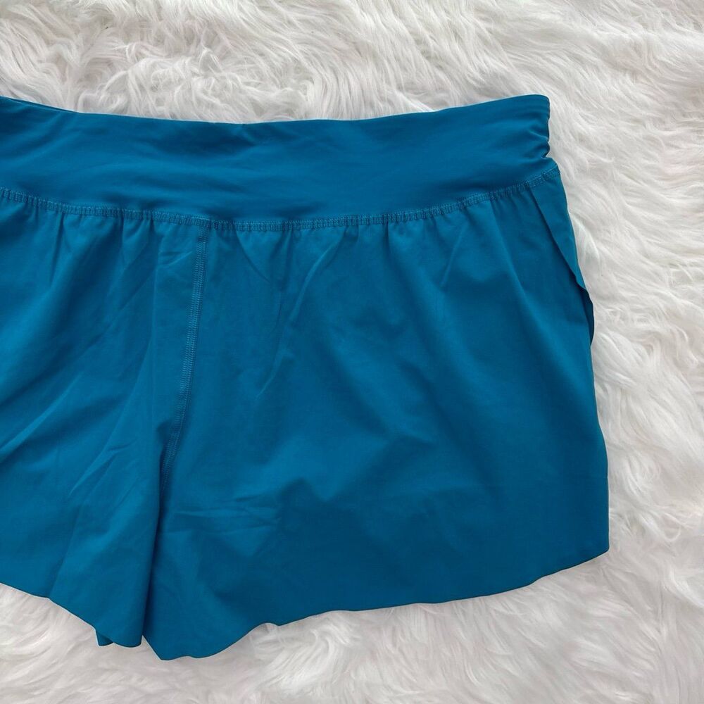 Lululemon Fast and Free High Rise Classic Fit Split Short 3" Hawaiian Blue XL - Picture 9 of 11